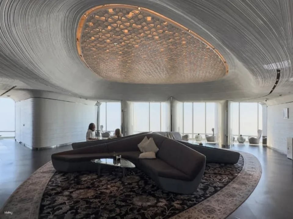 Burj Khalifa fast-track tickets: levels 124, 125 and 148