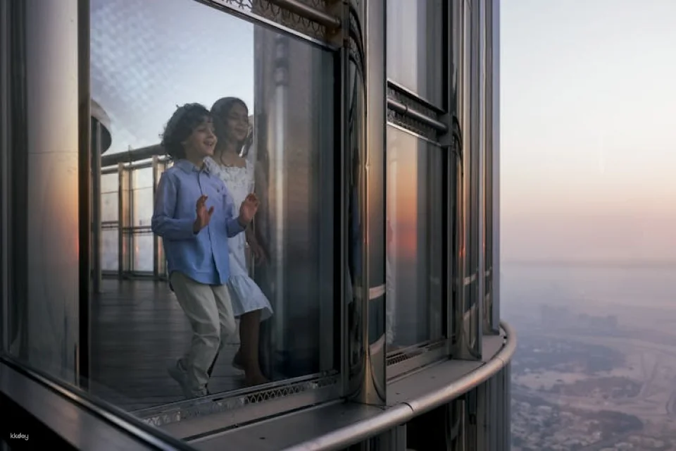 Burj Khalifa level 124 sunrise tickets with a morning treat