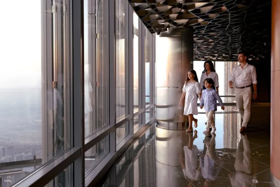 Burj Khalifa level 124 sunrise tickets with a morning treat