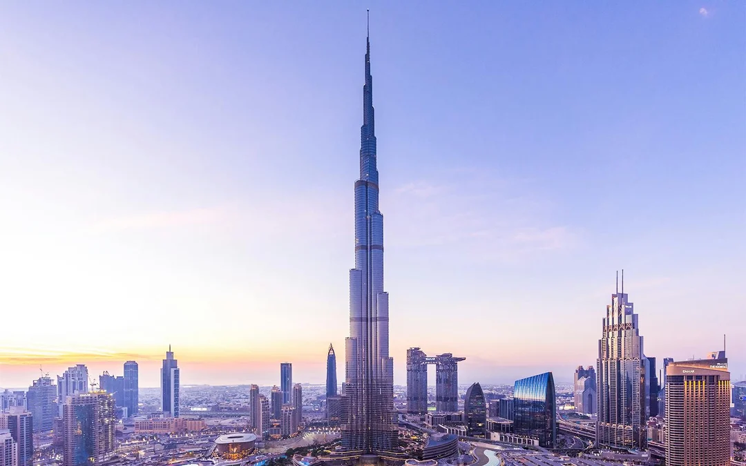 Burj Khalifa Sunset Tickets: At The Top (Level 124 & 125) Image 2
