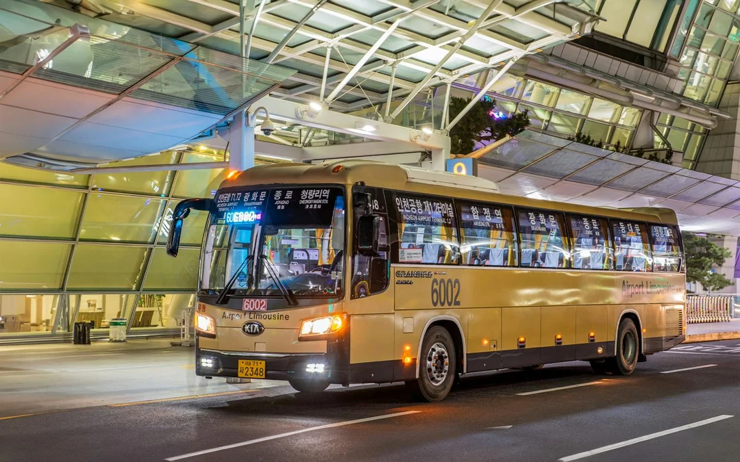 Bus Transfer: Incheon Airport to Seoul City by Airport Limousine Image 6