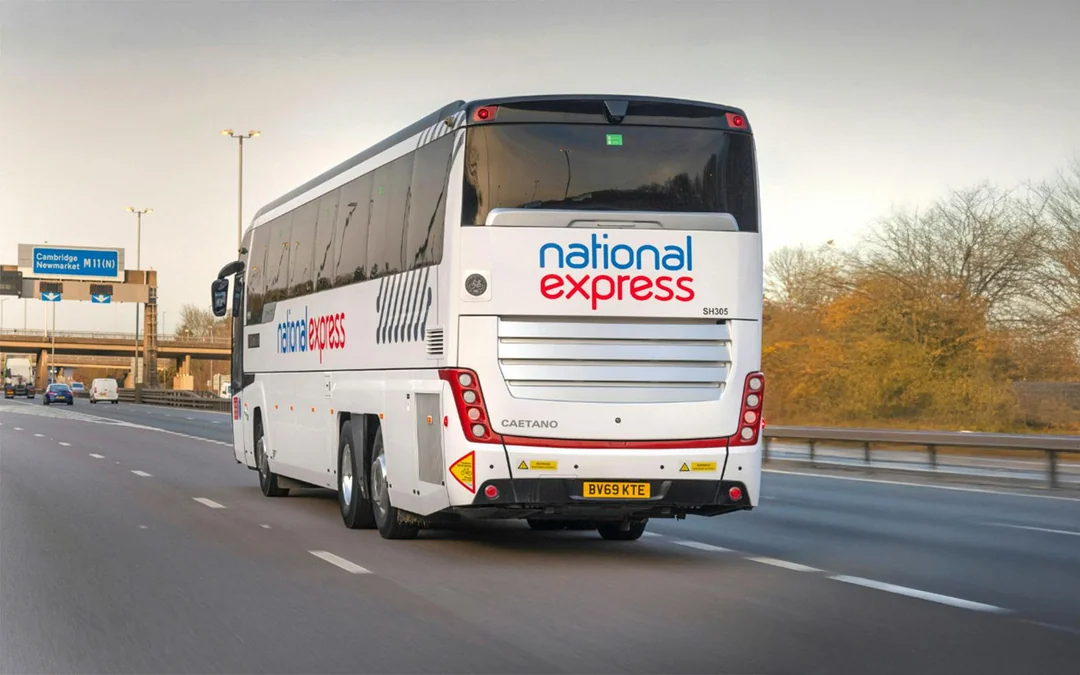 Bus Transfers: Gatwick Airport to/from London Victoria Station Image 6
