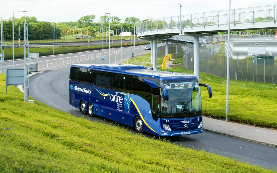 Bus Transfers: London Heathrow Airport to/from Oxford by The Airline Image 1