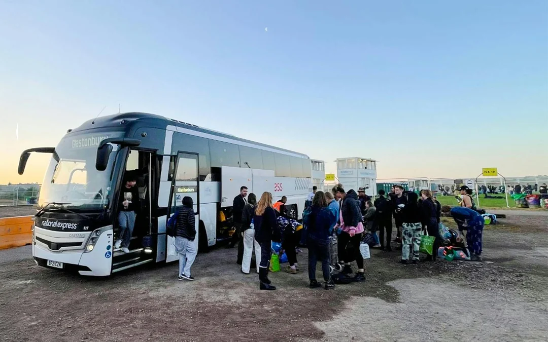 Bus Transfers: Luton Airport to/from London Victoria Station by National Express Image 5