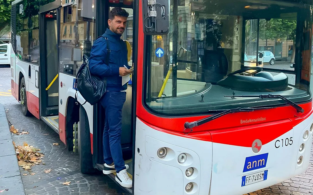 Bus Transfers: Naples Airport to/from City Center Image 3