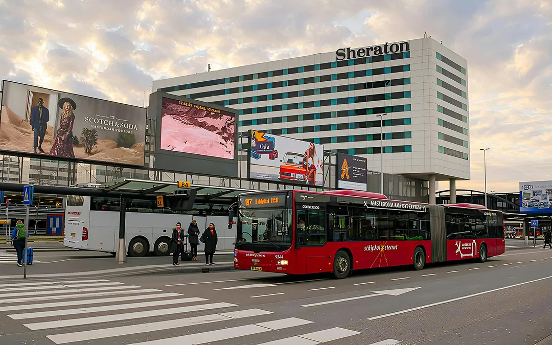 Bus Transfers: Schiphol Airport to/from City Center by Amsterdam Airport Express Image 4