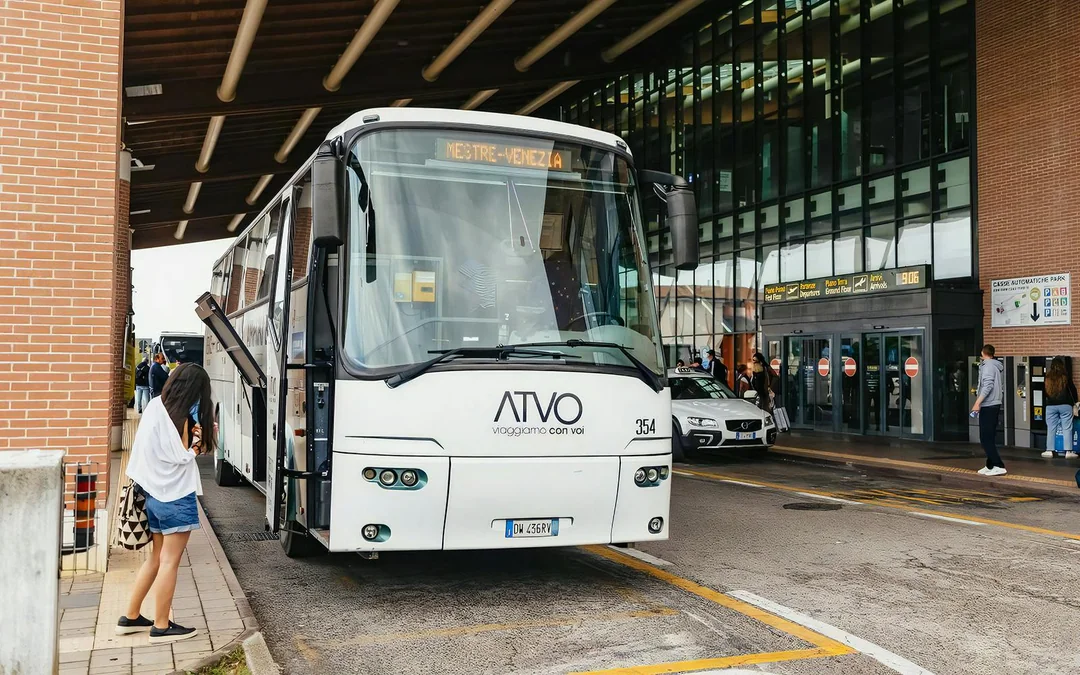 Bus Transfers: Venice Marco Polo Airport to/from Piazzale Roma/Mestre Central Train Station Image 5