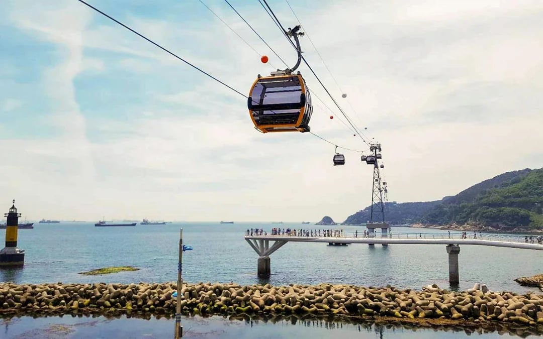 Busan Air Cruise Cable Car Round-Trip Tickets Image 3