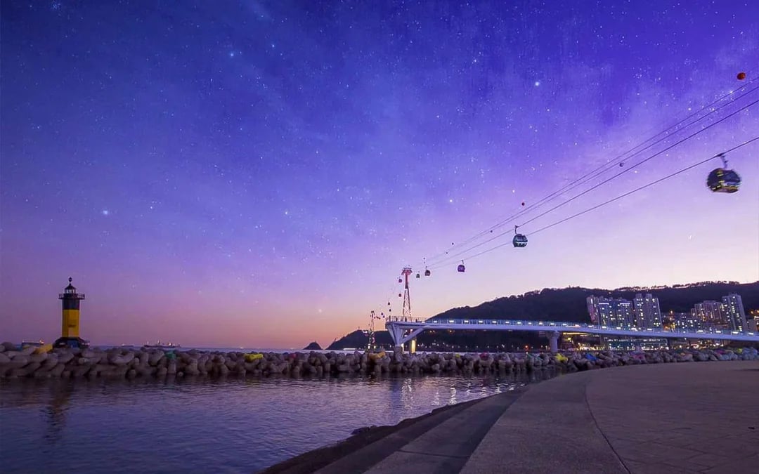 Busan Air Cruise Cable Car Round-Trip Tickets Image 7
