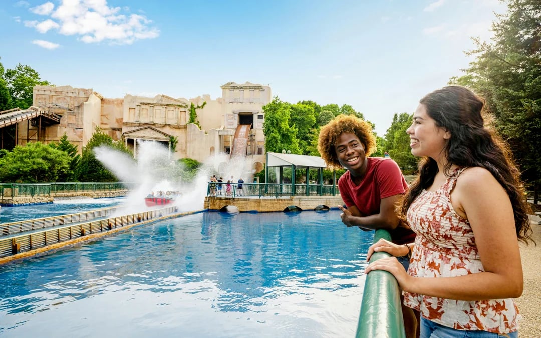 Busch Gardens and Water Country Williamsburg: Multi-Day Multi-Park Tickets Image 1