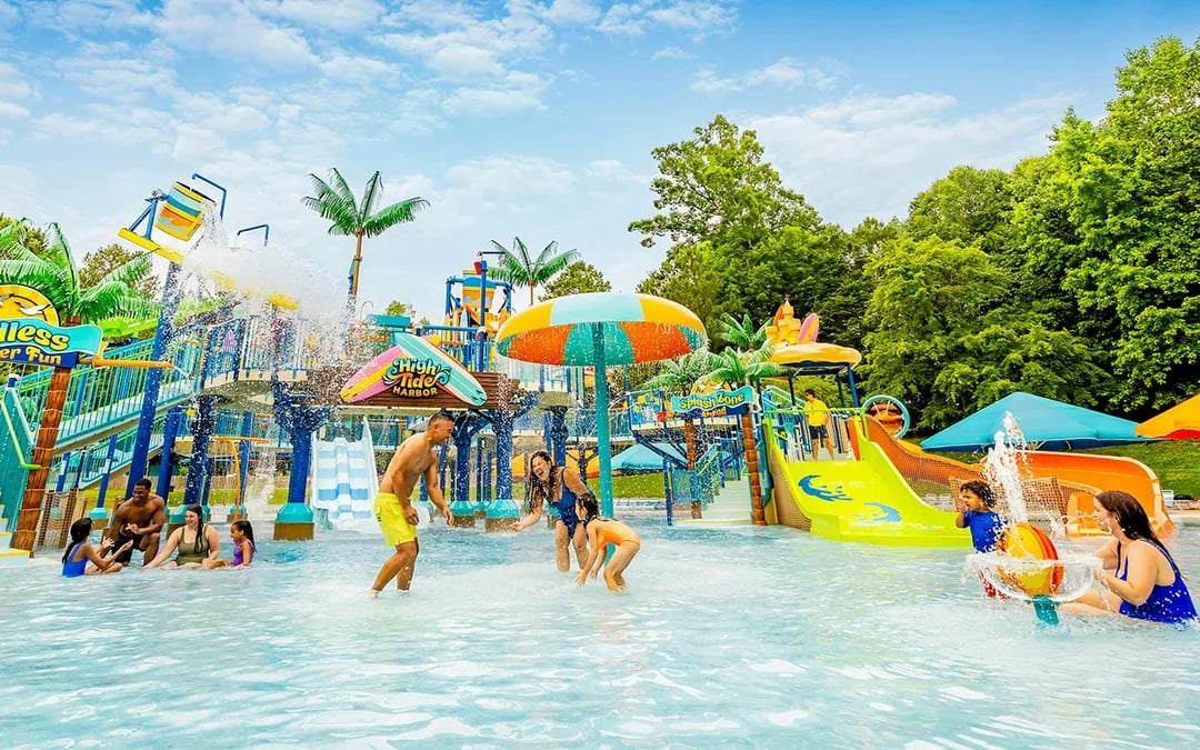 Busch Gardens and Water Country Williamsburg: Multi-Day Multi-Park Tickets Image 4