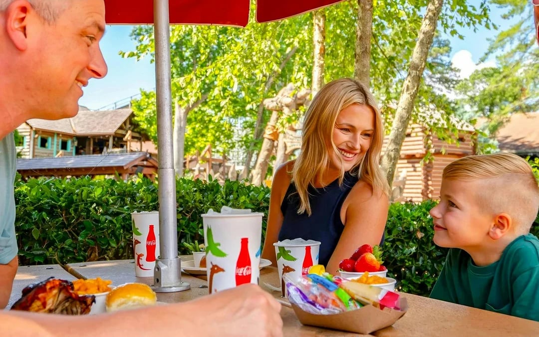 Busch Gardens Williamsburg: Entry Tickets with All-Day Dining Add-On Image 5
