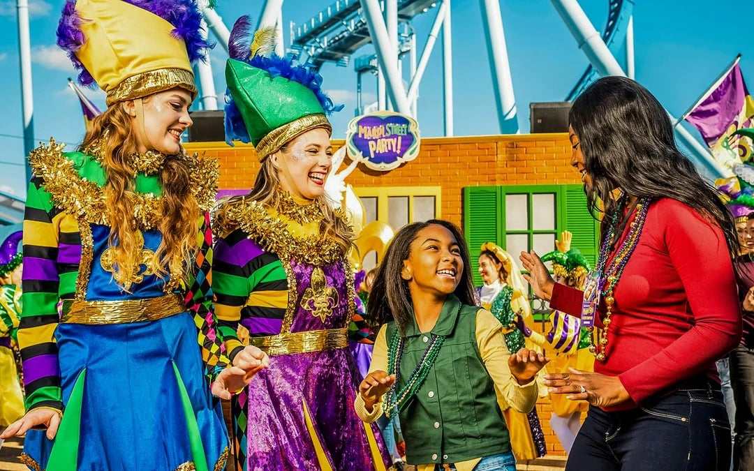 Busch Gardens Williamsburg Fun Cards 2026 Image 6