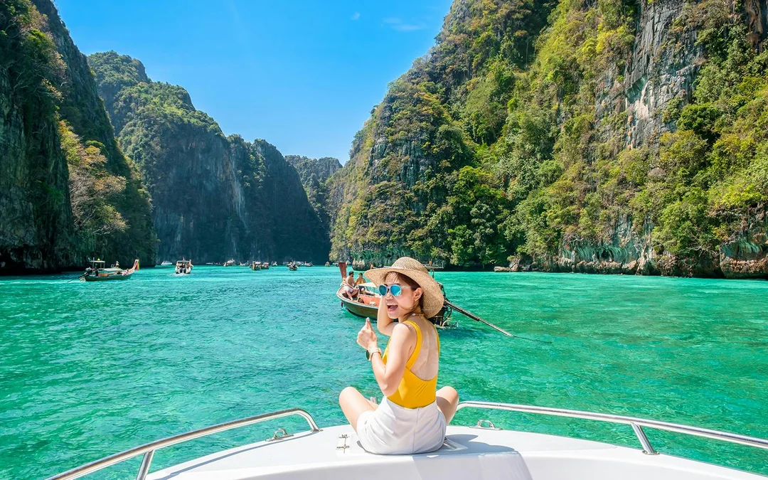 By Speedboat: PhiPhi, Khai Island, Pi Leh Lagoon & Viking Cave Tour with Park Fees Image 4