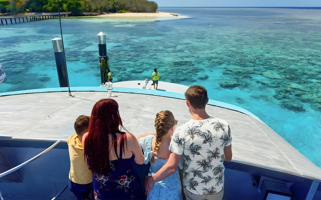 Cairns to Green Island Half Day Cruise with Activity Upgrades Image 8