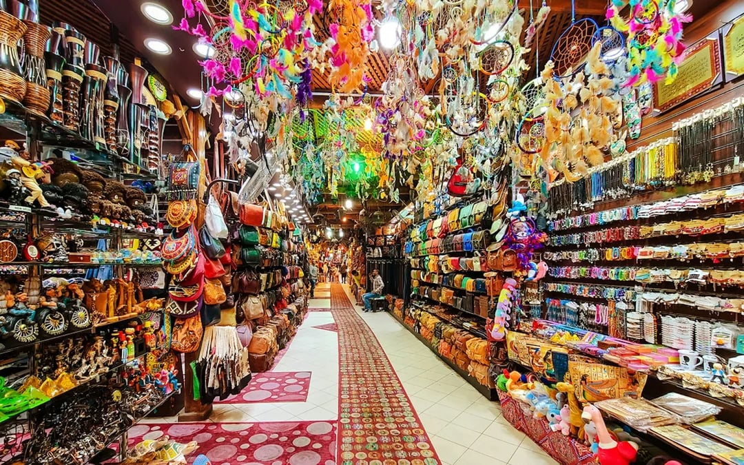 Cairo Guided Tour: Giza Pyramids, Sphinx, Grand Egyptian Museum & Khan El Khalili Image 5