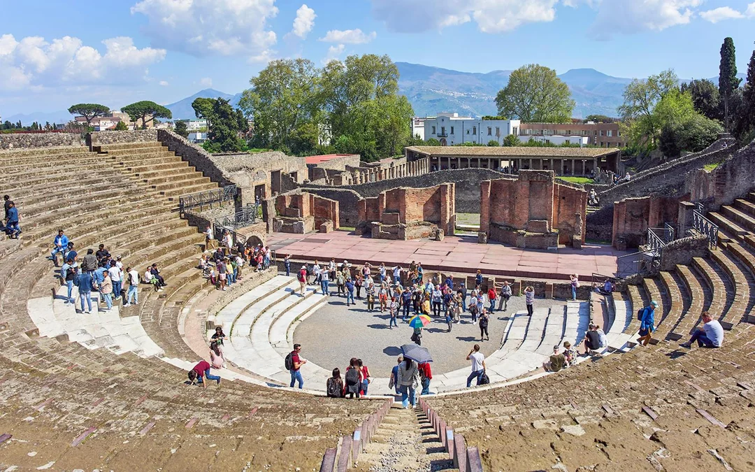 Campania Express One-Way Tickets: Naples to/from Pompeii Image 5