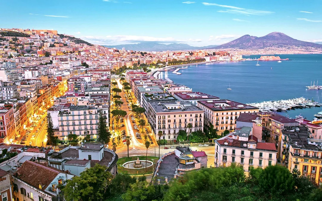 Campania Express One-Way Tickets: Naples to/from Pompeii Image 9