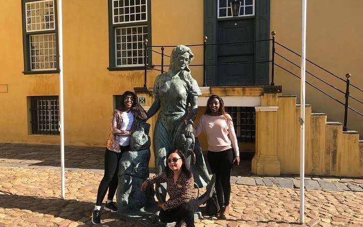Cape Town City Tour with Table Mountain Visit and Hotel Transfers Image 1