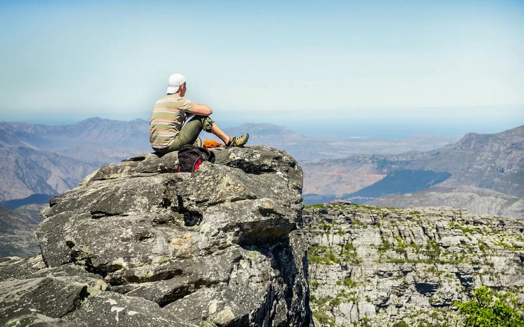 Cape Town: Private Full Day Tour of Table Mountain and Robben Island with Hotel Transfers and Entry Tickets Image 2