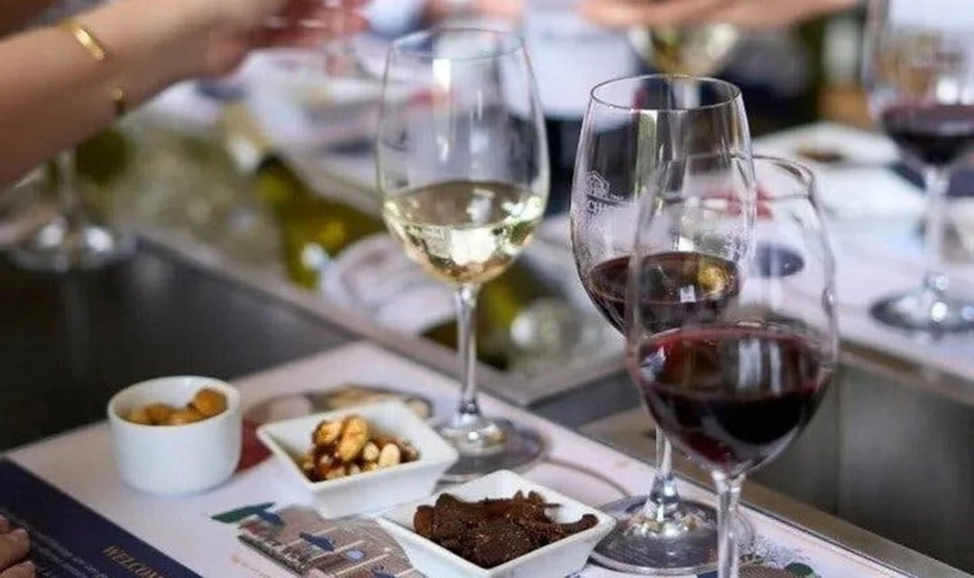 Cape Town Wine Tour to Stellenbosch, Franschhoek, and Paarl with Tastings and Transfers Image 6