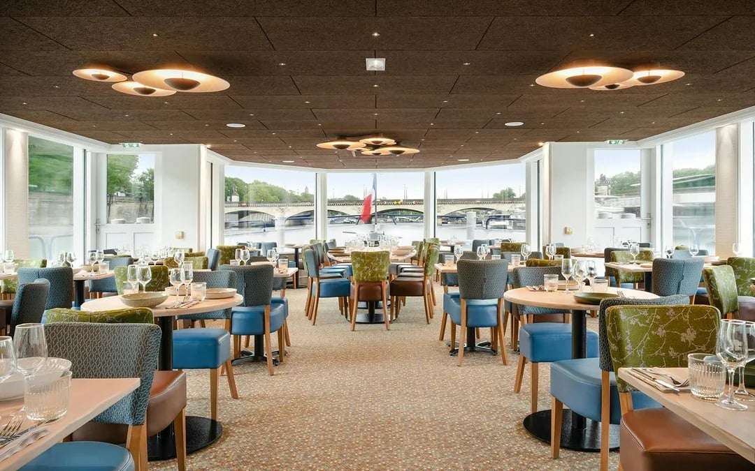 Capitaine Fracasse Seine River Dinner Cruise Image 6