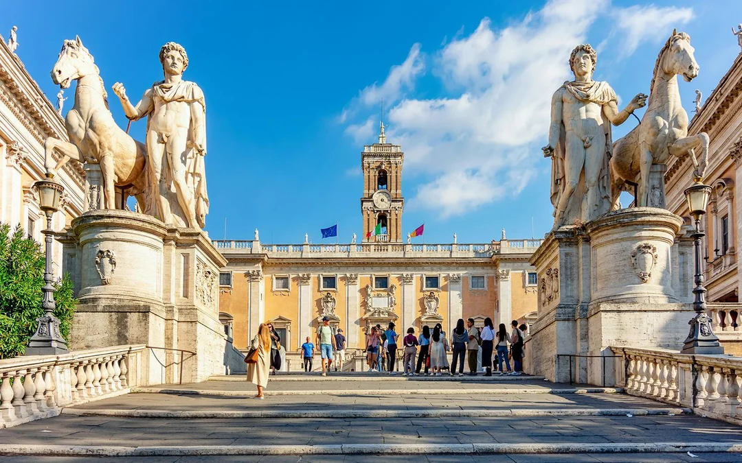 Capitoline Museums Guided Tour with Multimedia Experience Image 5