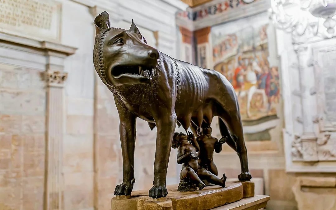 Capitoline Museums Guided Tour with Multimedia Experience Image 7