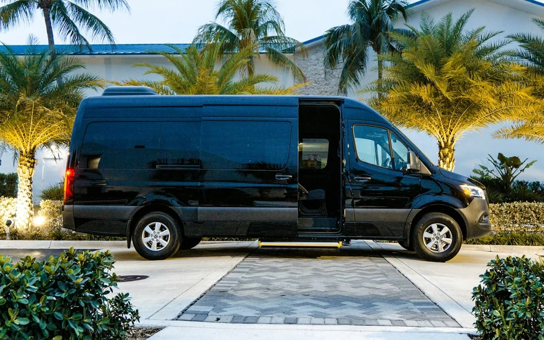 Cappadocia Shared One-Way Airport Transfer: Kayseri or Nevsehir Airports To/From Hotels Image 1