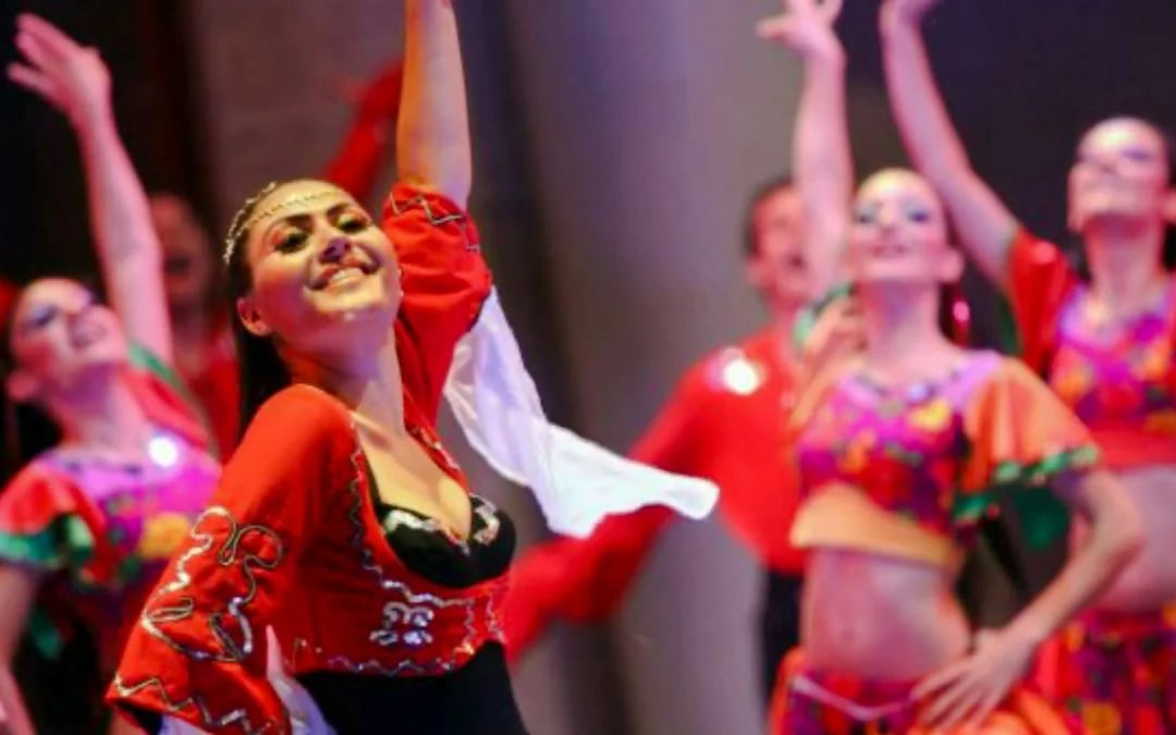 Cappadocia Turkish Night Show with Dinner and Unlimited Drinks Image 1