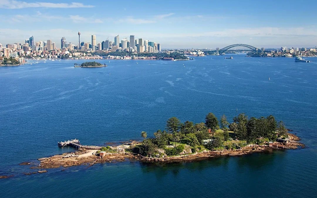 Captain Cook: 2 Day Sydney Harbour Hop-On-Hop-Off Cruise  Image 6
