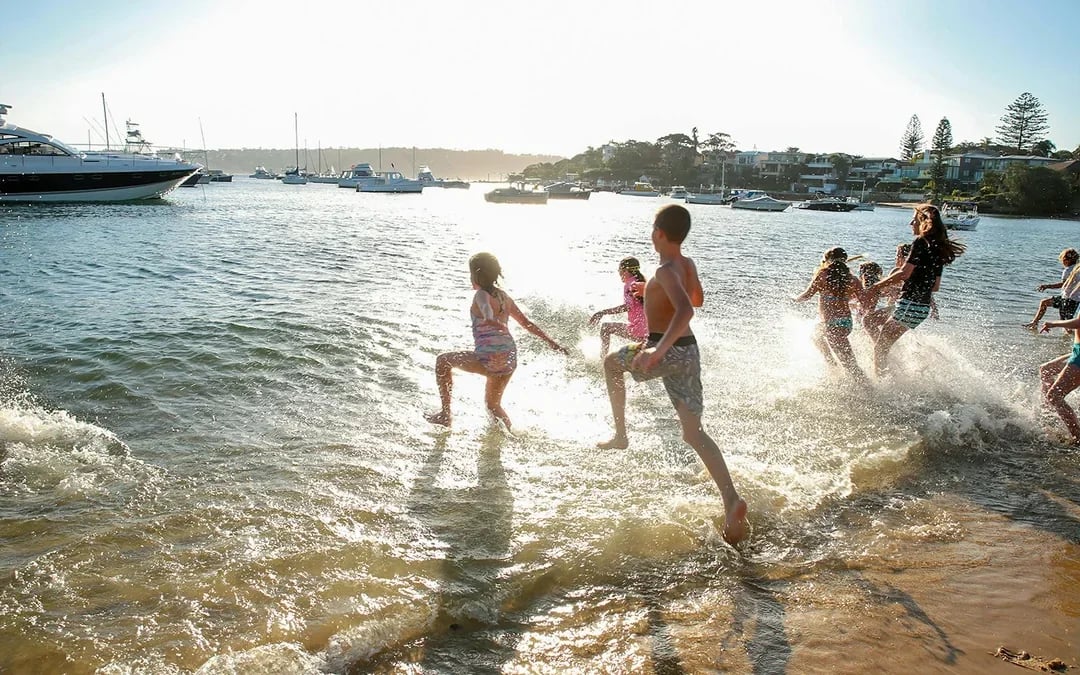 Captain Cook: 2 Day Sydney Harbour Hop-On-Hop-Off Cruise  Image 8