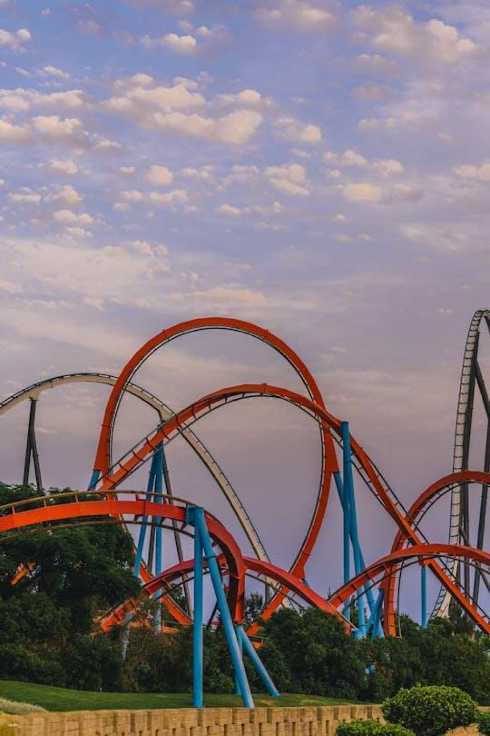 Caribe Aquatic Park by day and PortAventura Park by night 1-day combo