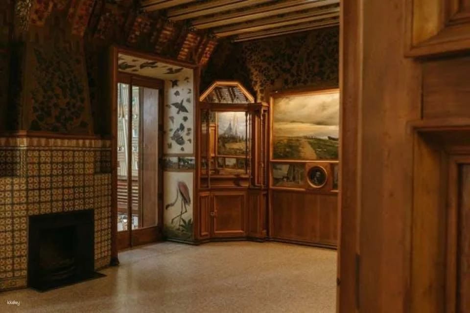 Casa Vicens entrance ticket with audio guide and dessert tasting