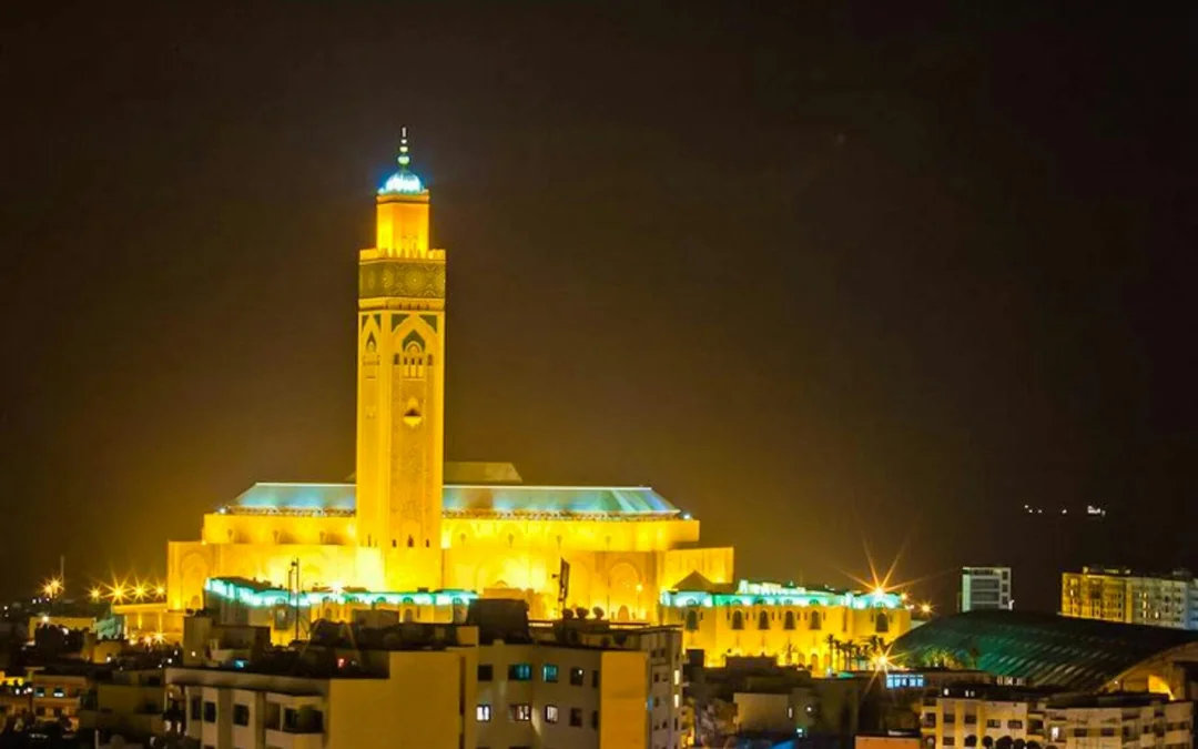 Casablanca City & Hassan II Mosque Night Tour with Traditional Moroccan Dinner Image 12