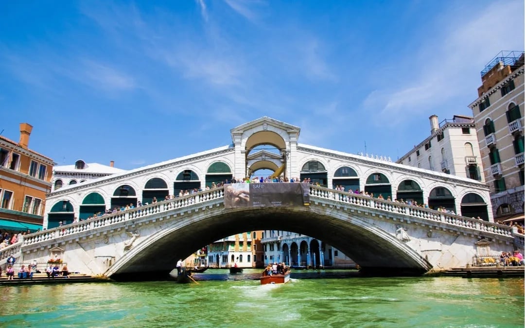 Casanova's Venice: Self-Guided City Exploration Game Image 7
