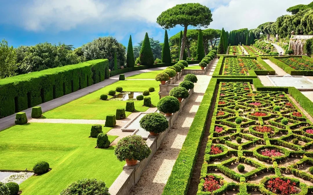 Castel Gandolfo Palace & Secret Garden Tickets Image 1