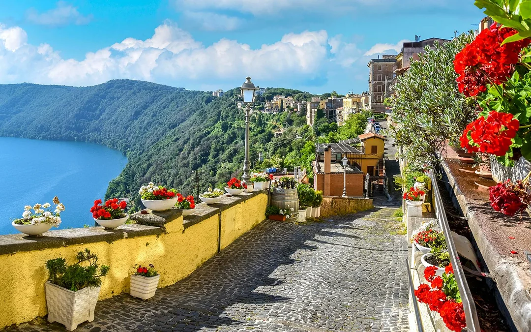 Castel Gandolfo Palace & Secret Garden Tickets Image 10
