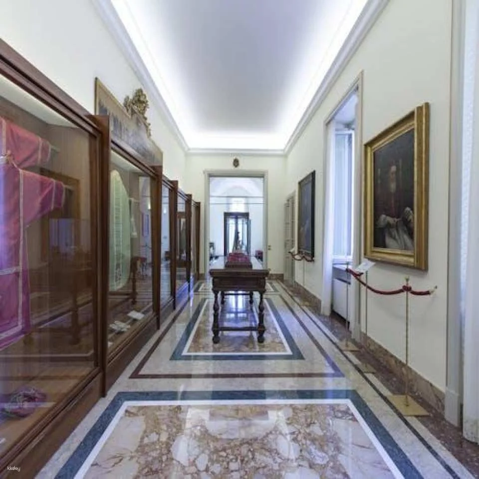Castel Gandolfo Papal Apartments and Secret Garden Admission