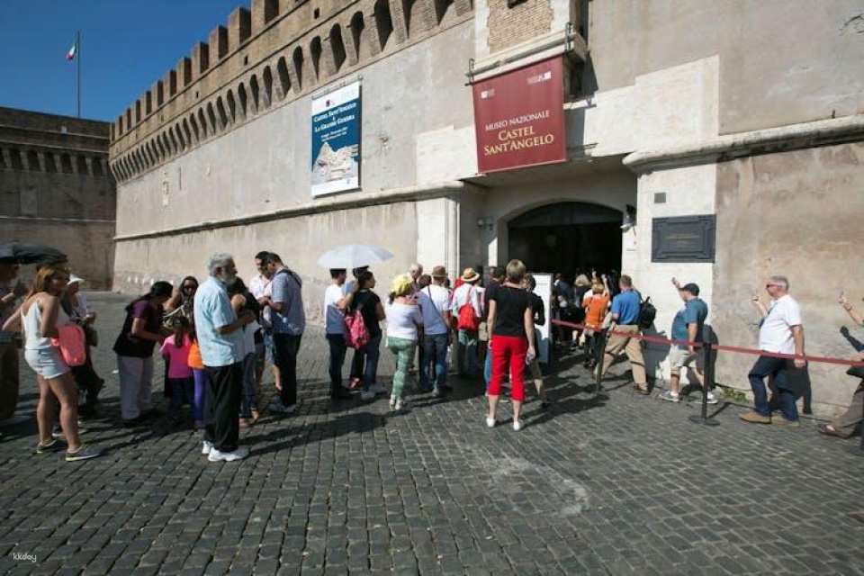 Castel Sant’Angelo Highlights Small Group