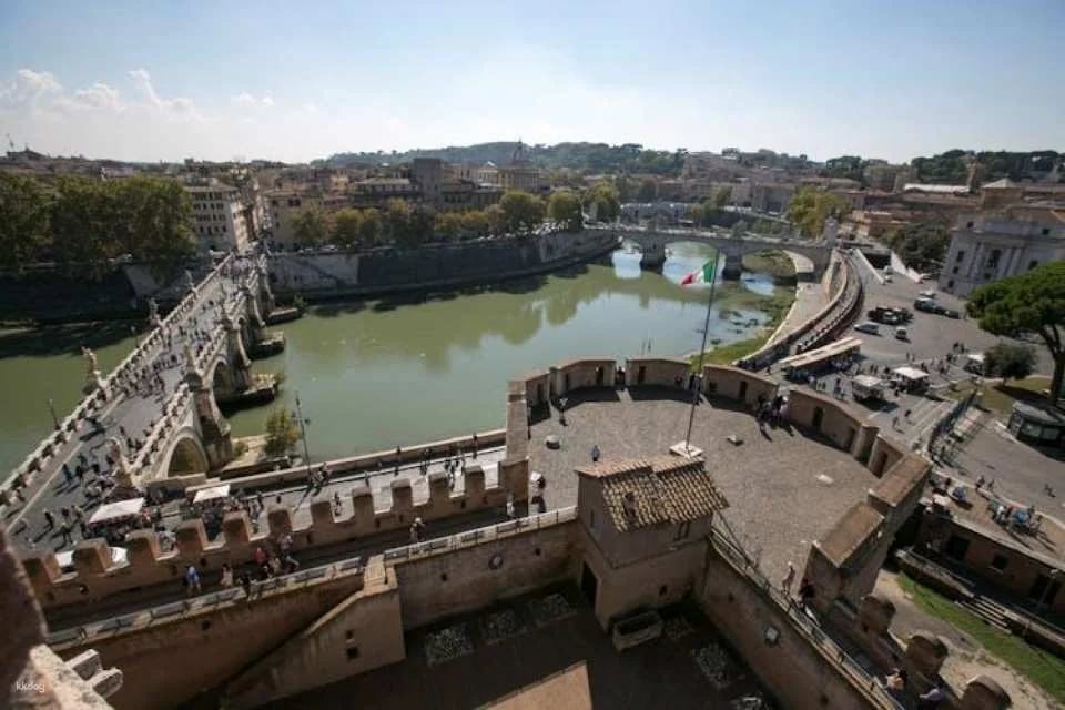 Castel Sant’Angelo Highlights Small Group