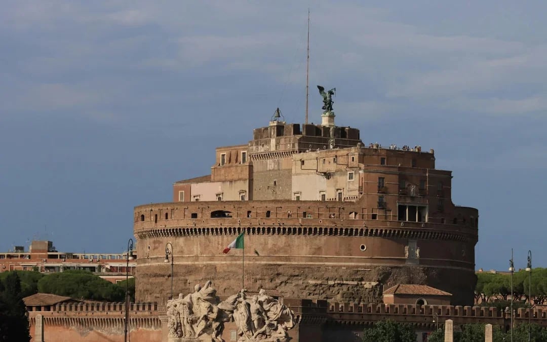 Castel Sant Angelo skip the line tickets and audioguide Image 4