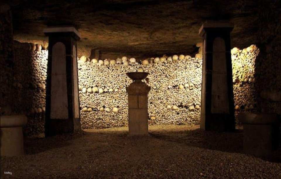 Catacombs guided tour with skip-the-line ticket and access to restricted areas