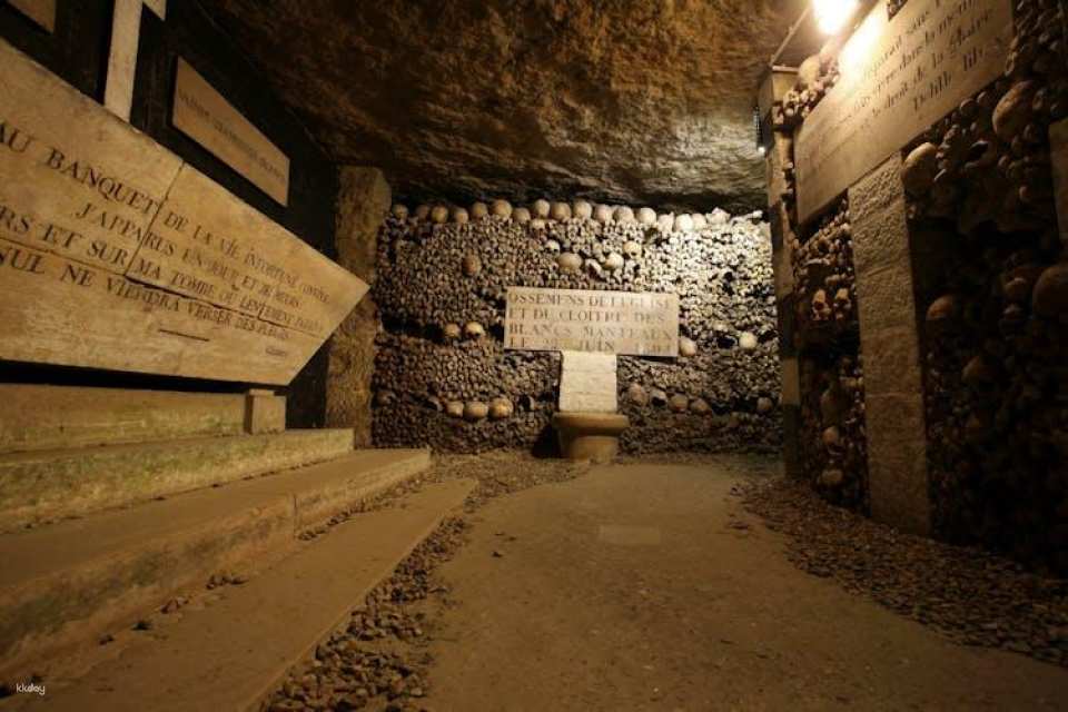 Catacombs guided tour with skip-the-line ticket and access to restricted areas