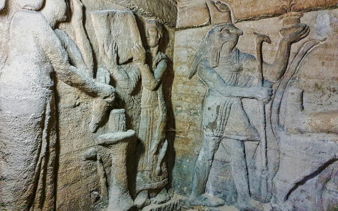 Catacombs of Kom el Shoqafa Skip-The-Line Entry Tickets Image 7