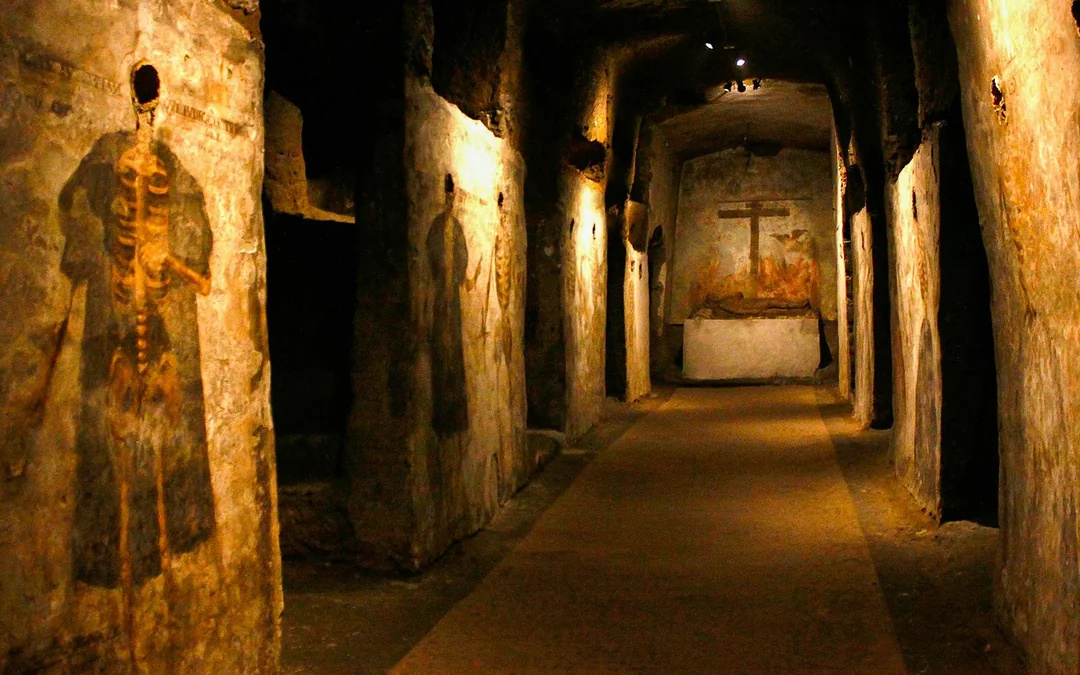 Catacombs of San Gaudioso Entry Tickets & Guided Tour Image 1