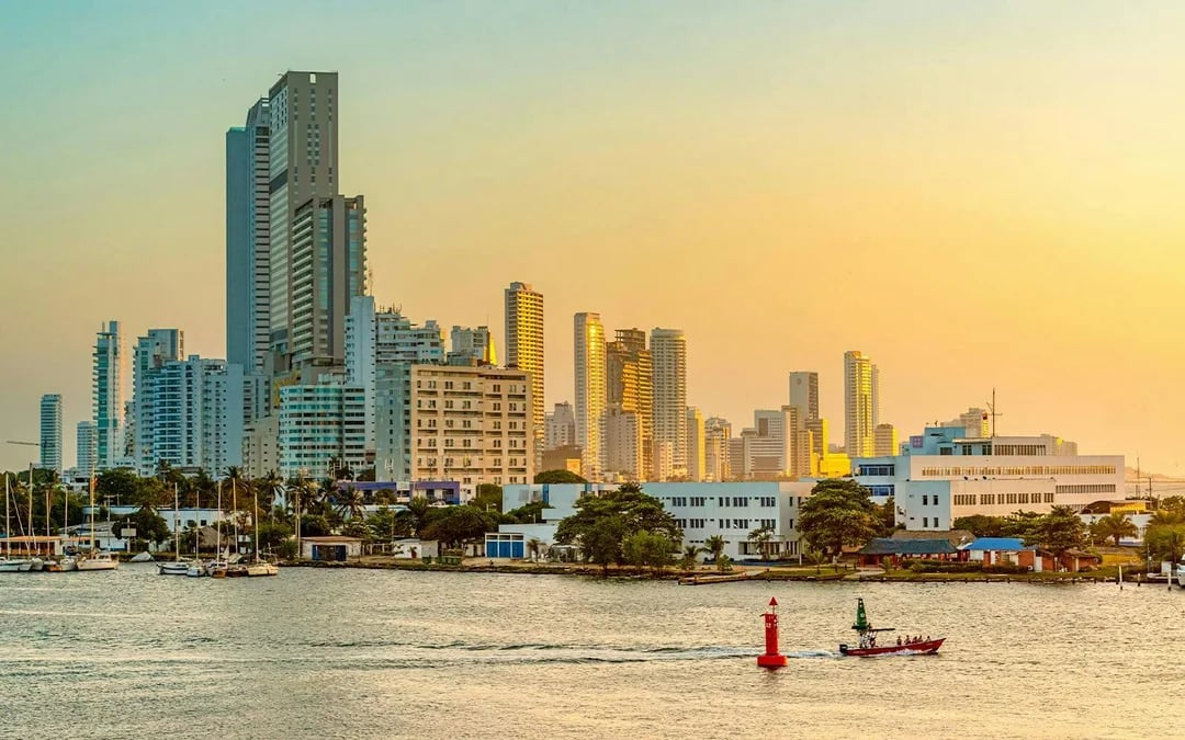 Catamaran Sunset Open Bar Tour in Cartagena Image 3