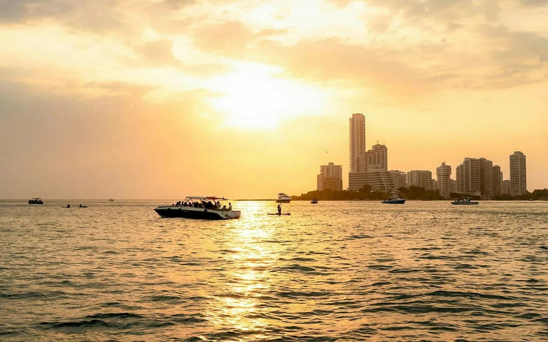 Catamaran Sunset Open Bar Tour in Cartagena Image 4