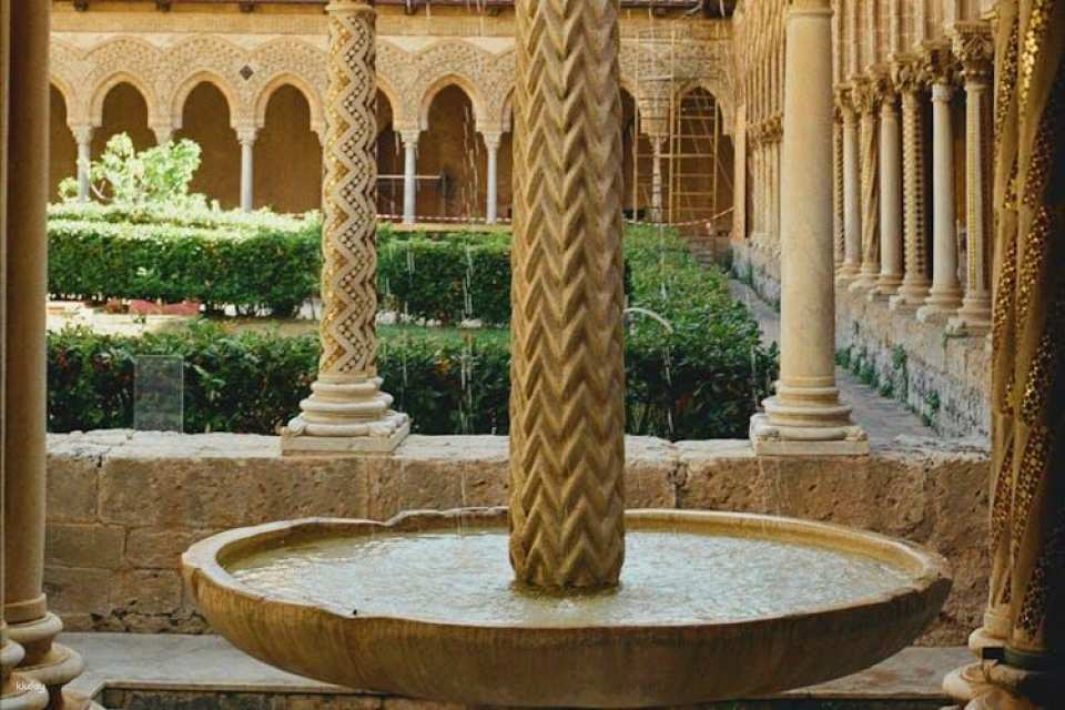 Cefalù and Monreale tour from Palermo with optional boat trip