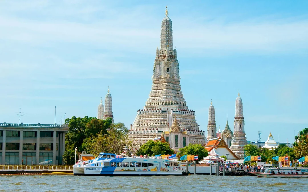 Chao Phraya Tourist Boat: Bangkok 1-Day Hop-on-Hop-off Boat Tour Image 4